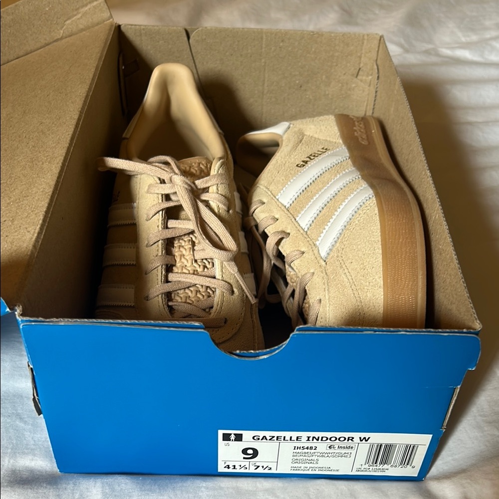 adidas Gazelle Indoor Women's Shoes - Tan and White